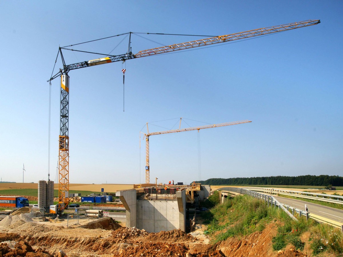 Schnelleinsatzkrane Liebherr - 81K