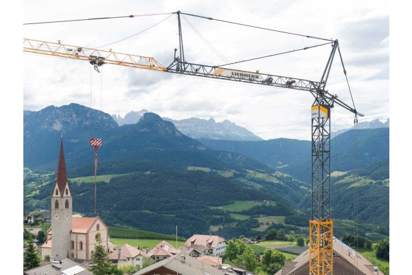 Fast-erecting crane Liebherr - 65K.1